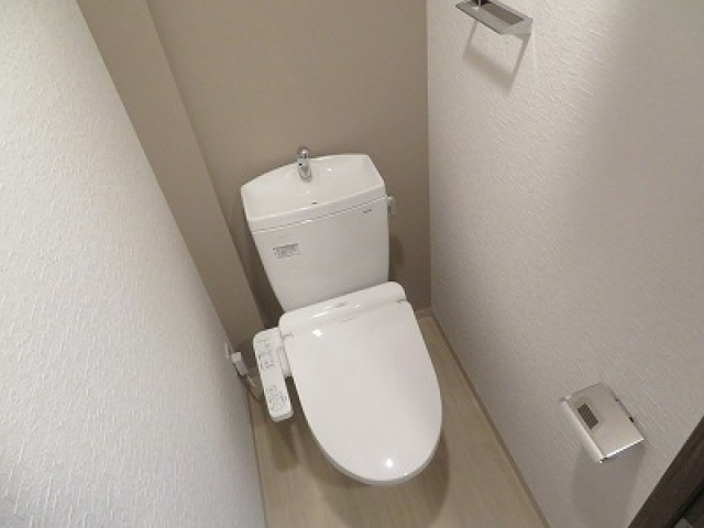 グランカリテ大阪城EASTのトイレ