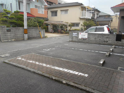 【駐車場】 | シャトレー中村