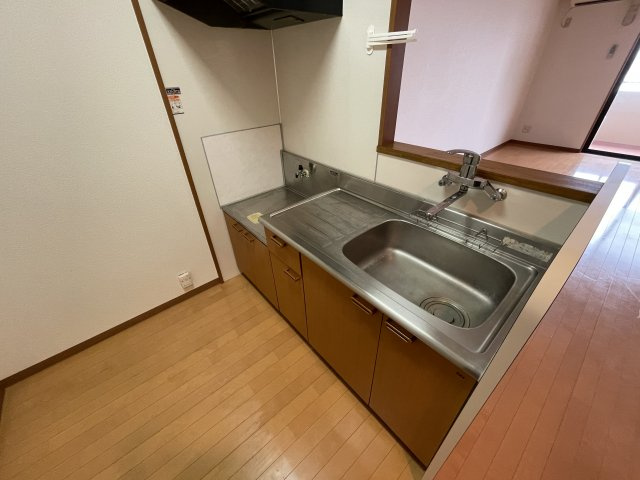 サンフォルトゥーナ宮崎駅東のキッチン