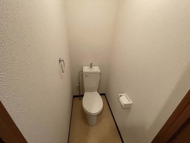 サンフォルトゥーナ宮崎駅東のトイレ