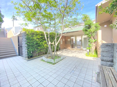 【エントランス】 | エスポワール豊中宮山