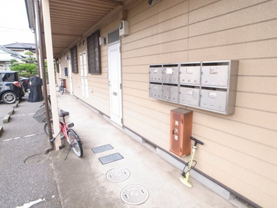 【エントランス】 | サマックスビュー長島 | ポストはこまめにチェックしてあげてくださいね☆