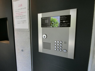 【セキュリティ】 | オートロックで安心。