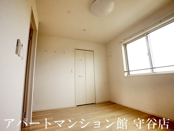 グリーンハイツ本豊田Bの洋室