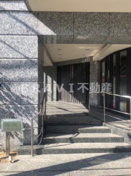 シーダプレイスⅡ　BRAVI不動産のエントランス|【シーダプレイスⅡ】