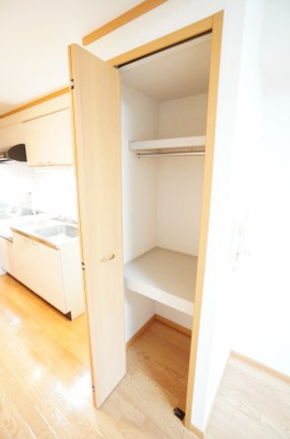 【収納】 | パークサイド砂山 | ※同物件・同タイプの写真です。
