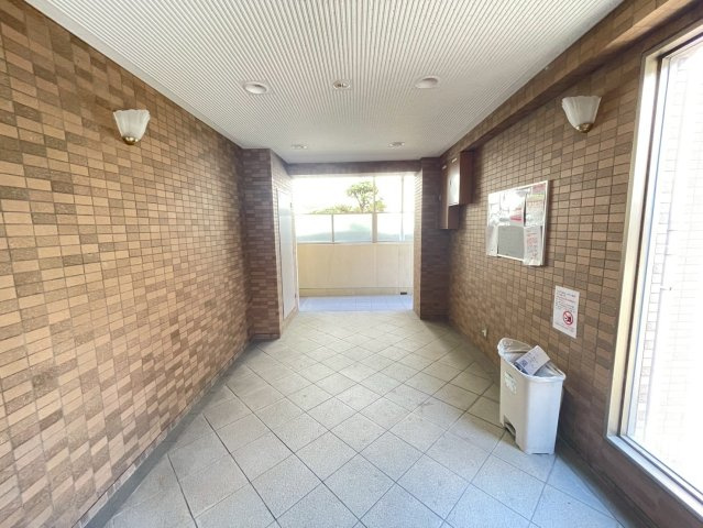 シャトーグロワール(近畿大学一人暮らし)のロビー