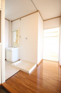  | グランドール坂田