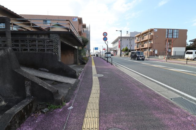 玉名市中テナントの駐車場