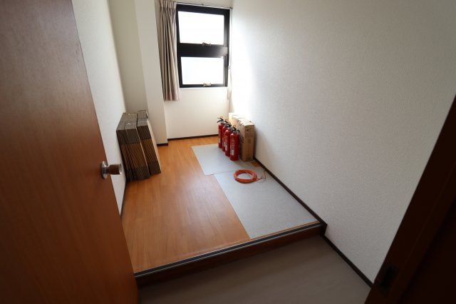 玉名市中テナントの内装