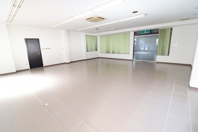 玉名市中テナントのロビー