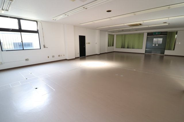 玉名市中テナントのロビー