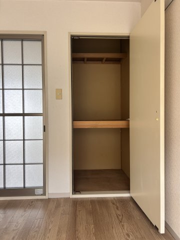 アルカサール西島Ｂの収納