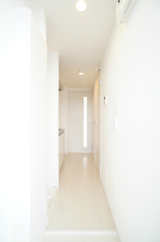 リブリ・テラの玄関