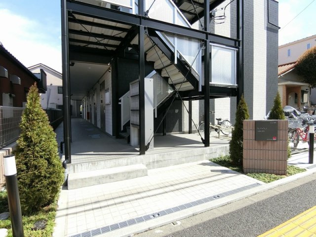 リブリ・テラのエントランス