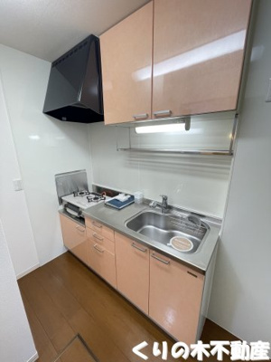 【キッチン】 | ボン・ヴォヤージュⅡ | コンパクトなキッチンで掃除もラクラク