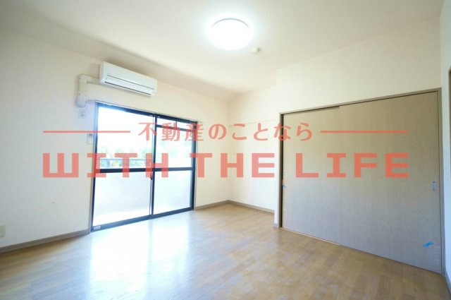 フォレスト小森野【10,000円キャッシュバック対象物件】の洋室|ゆったりした洋室です