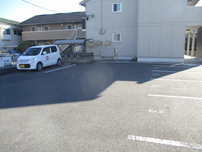 【駐車場】 | ラ・セーヌ | 駐車場