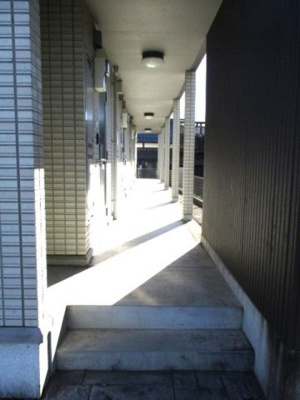 【エントランス】 | ラ・セーヌ | エントランス