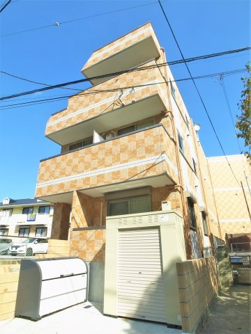 Regulus本大久保の外観|安心のオートロックつきマンション☆