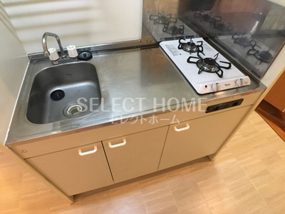 【キッチン】 | オレンジハウス（上六名） | キッチンでお料理をお楽しみください
同一タイプです