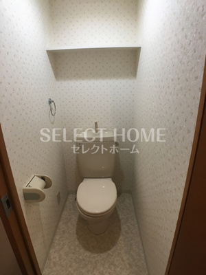 【トイレ】 | オレンジハウス（上六名） | 落ち着いたトイレです
同一タイプです