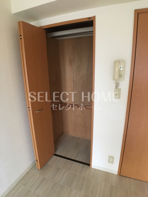 【収納】 | オレンジハウス（上六名） | 小物を収納するのに便利です
同一タイプです