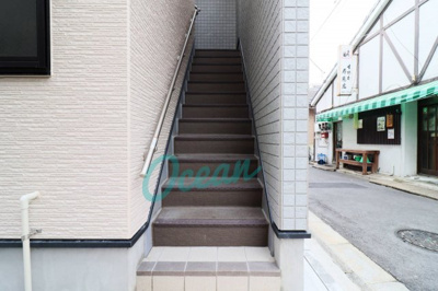 【エントランス】 | ハーモニーテラス宇喜田町Ⅱ | 同一仕様写真