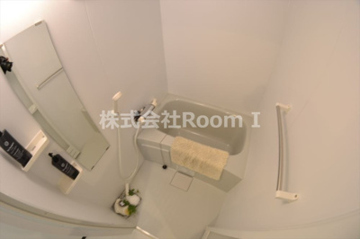 【浴室】 | グランパシフィック天満橋 | コンパクトで使いやすいお風呂です