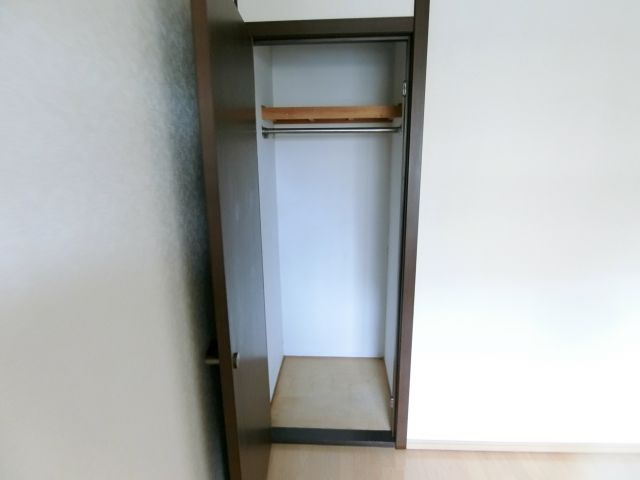 日吉壱番館の収納