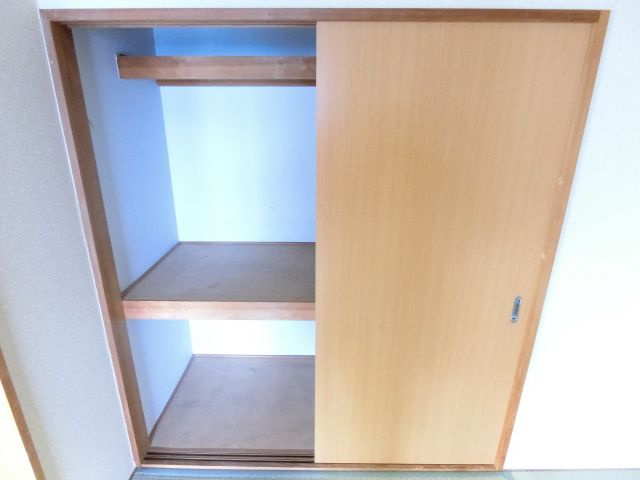 日吉壱番館の収納