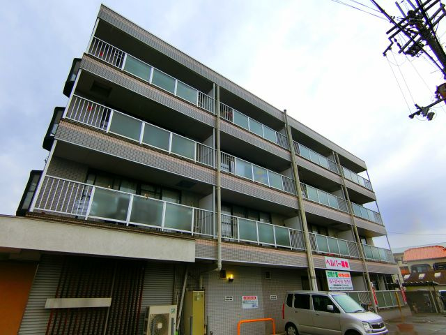 日吉壱番館の外観