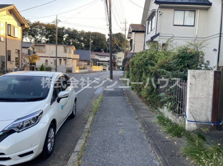 【前面道路含む現地写真】