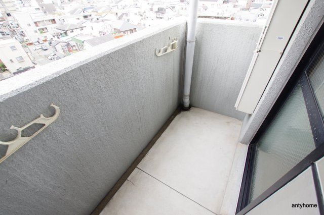 エスリード梅田西　仲介手数料無料のバルコニー