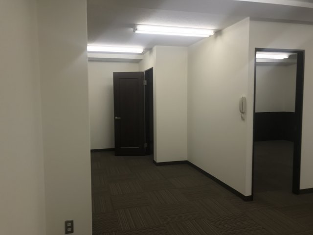 岡部ビル