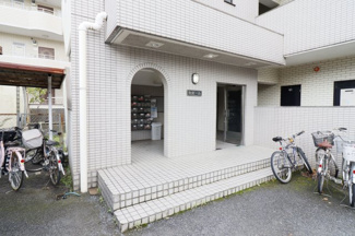 【エントランス】