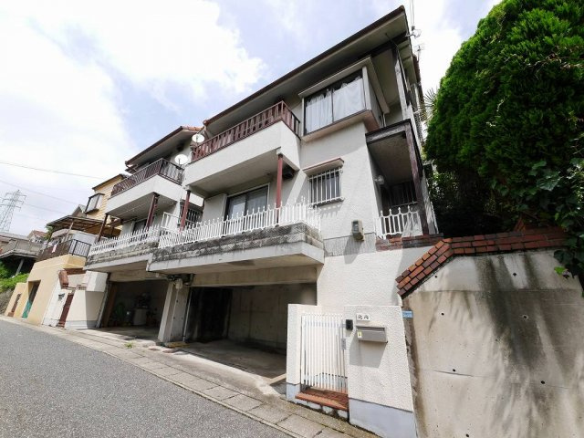 鈴蘭台東町8丁目戸建の外観|ペットと暮らせる戸建賃貸＾＾