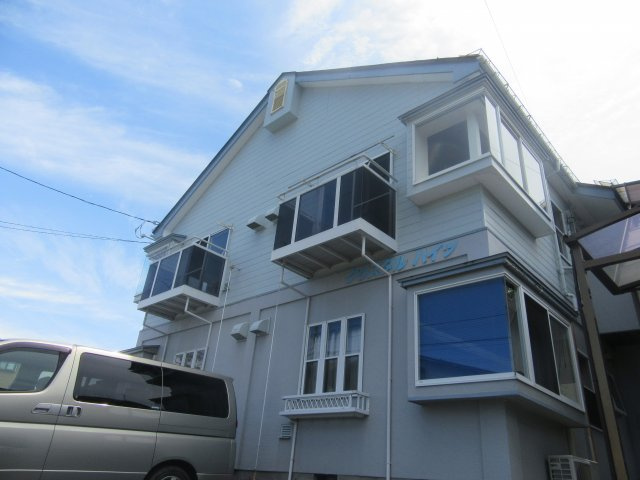 クリスタルハイツ（城西）の外観|外観は落ち着いています