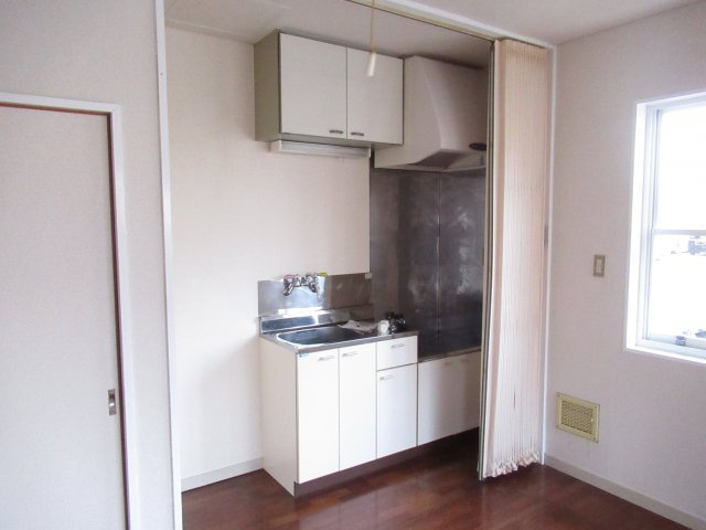 クリスタルハイツ（城西）のキッチン|キッチンでお料理をお楽しみください