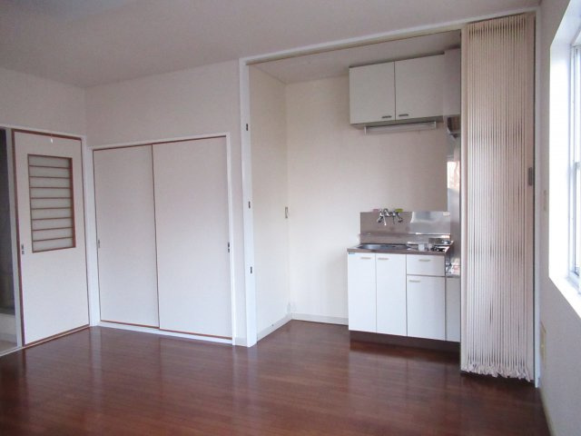 クリスタルハイツ（城西）の内装|過ごしやすい室内です