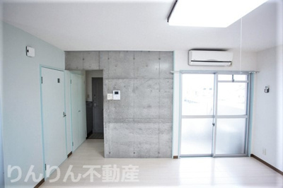 【居間・リビング】 | メゾンオレンジ3A.B | おしゃれなリビングです