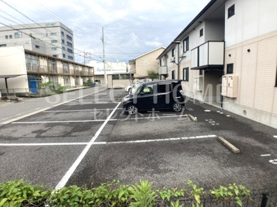 【駐車場】 | セジュール薮田B