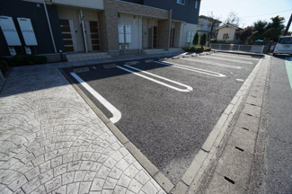 【駐車場】