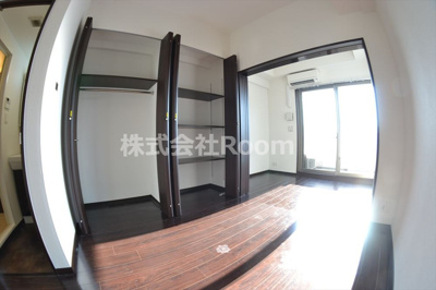 【居間・リビング】 | S-RESIDENCE淀屋橋 | ゆったり過ごせる居間です