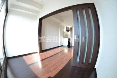 【寝室】 | S-RESIDENCE淀屋橋 | 使い勝手のいい寝室です