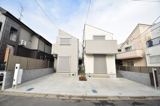 【外観】 | 閑静な住宅街で落ち着いた雰囲気です。お客様のご都合でいつでもご内覧可能で御座います。