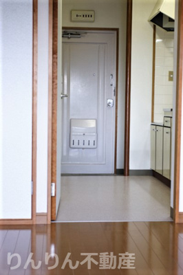 【玄関】 | メゾンオレンジ2 | 毎日通る玄関はこちらです