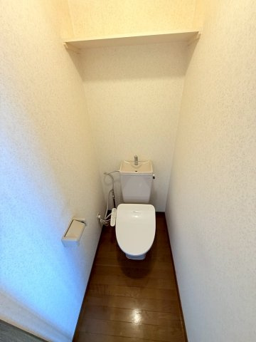 メゾンRYUのトイレ