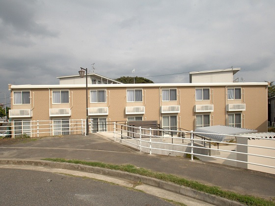 レオパレスKOMUGI