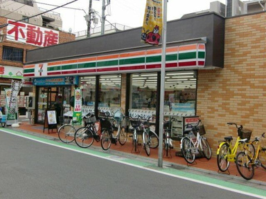 セブンイレブン（喜多見駅周辺）
